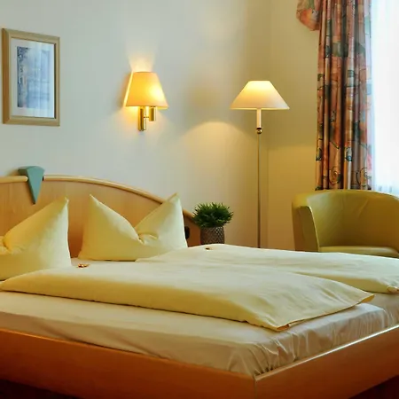 Hotel Stadt Muenchen 4*