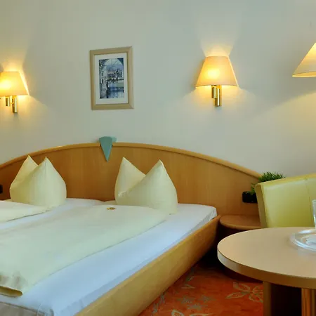 Stadt Muenchen Hotel 4*