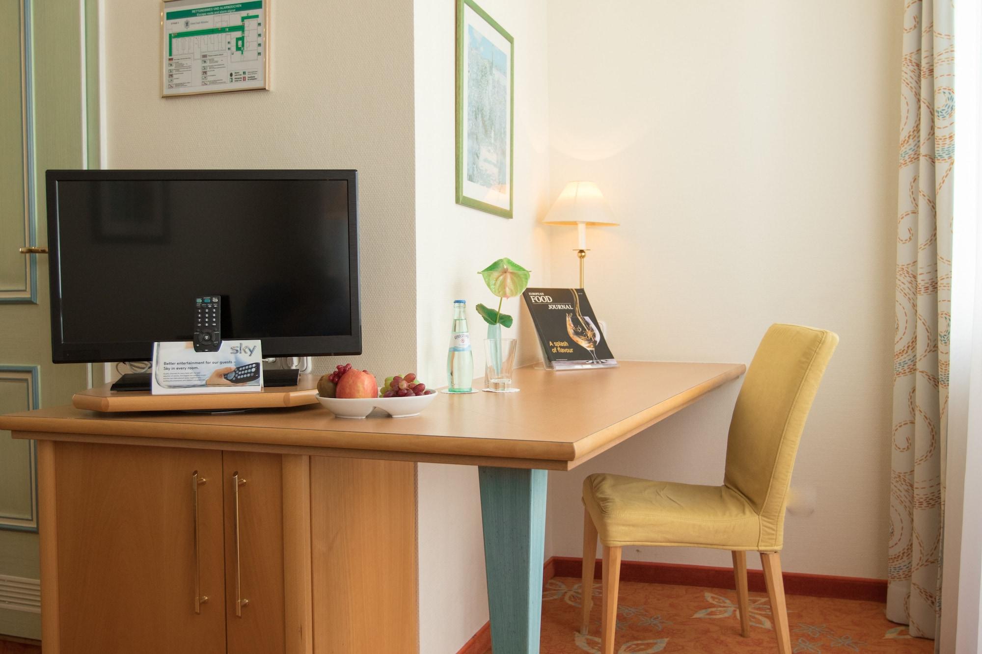 Hotel Stadt Muenchen 4*