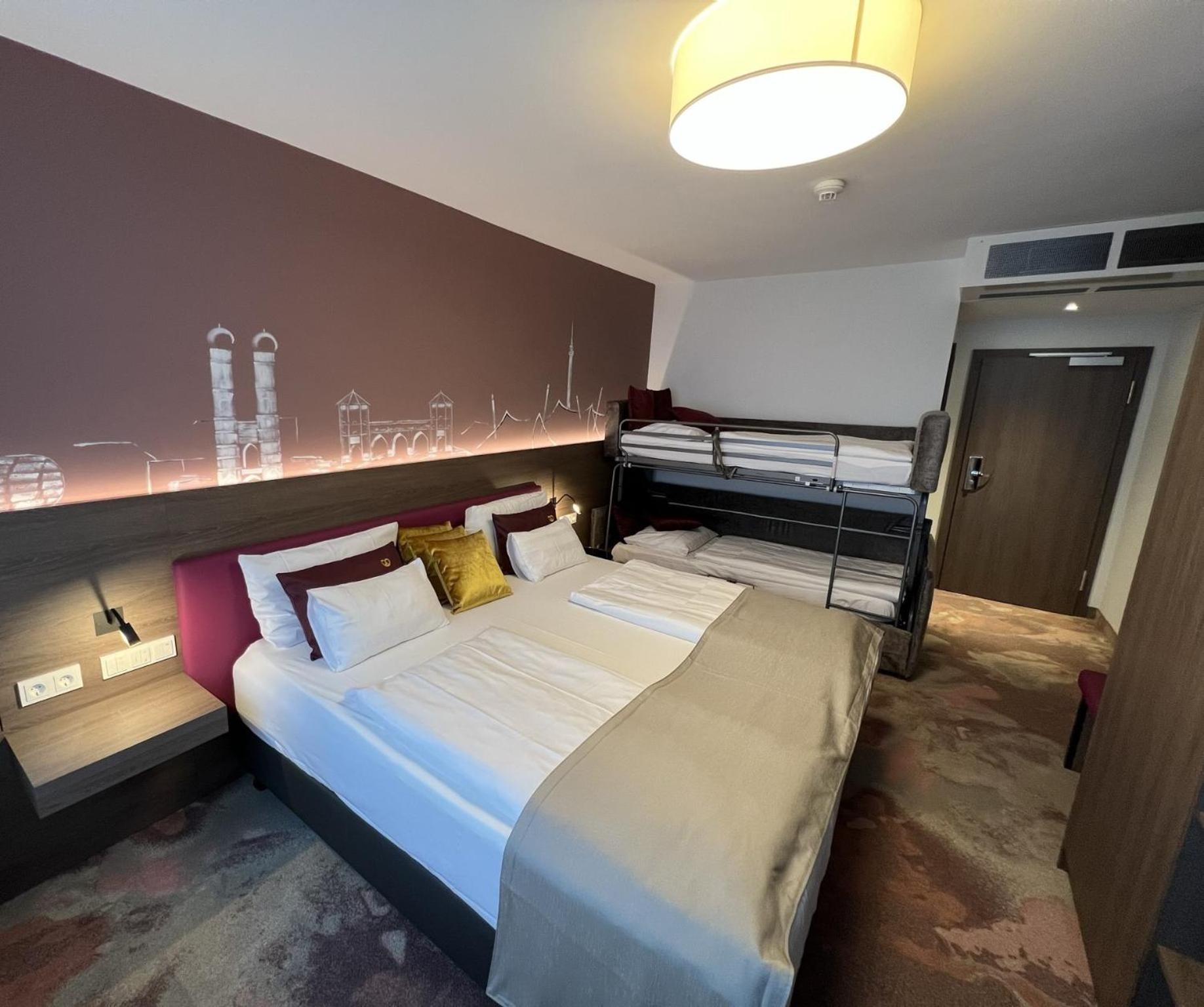 Stadt Muenchen 4*