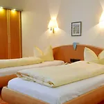 Stadt Muenchen 4* Düsseldorf