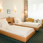 Stadt Muenchen Hotel 4*