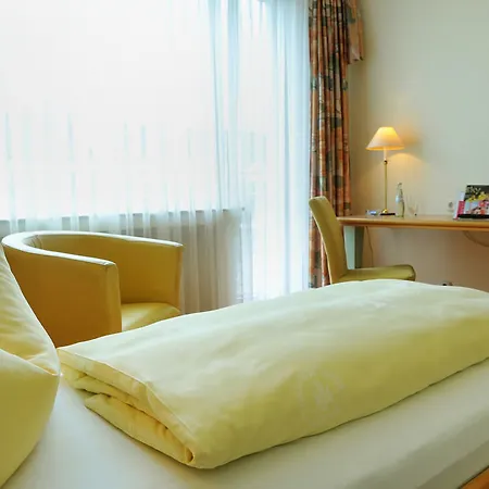 Stadt Muenchen 4* Dusseldorf