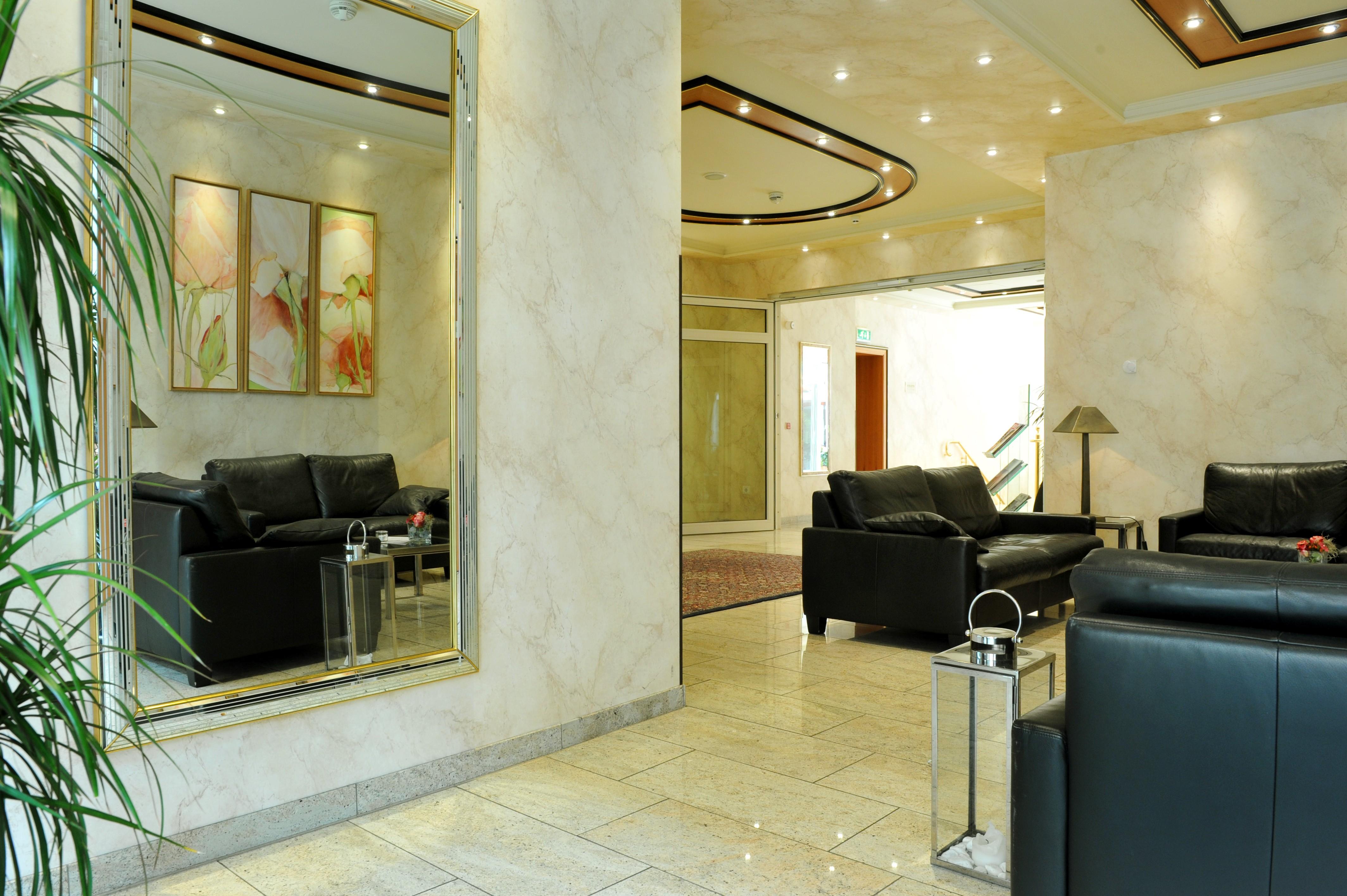 Hotel Stadt Muenchen 4*